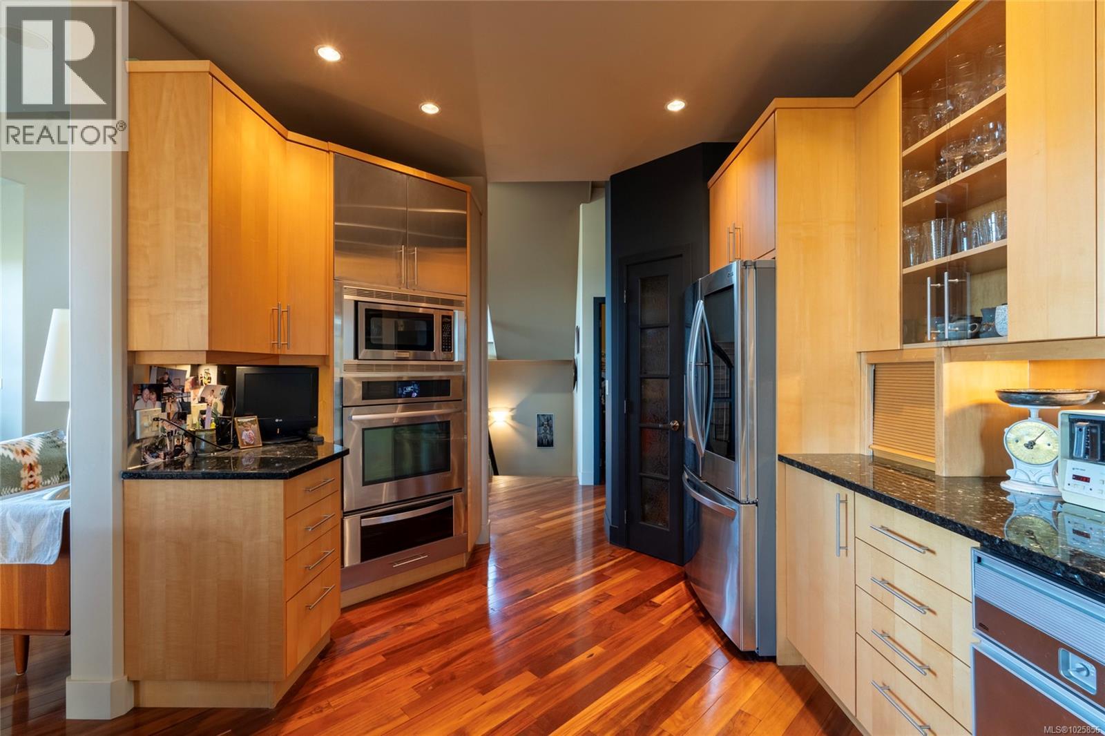 3354 Haida Dr - 22