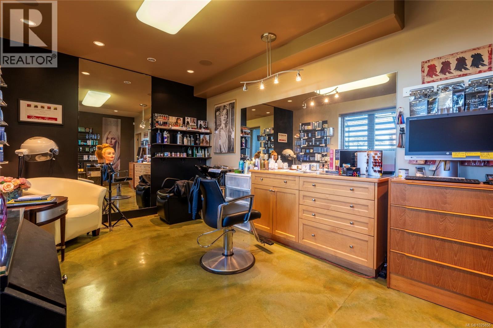 3354 Haida Dr, Colwood