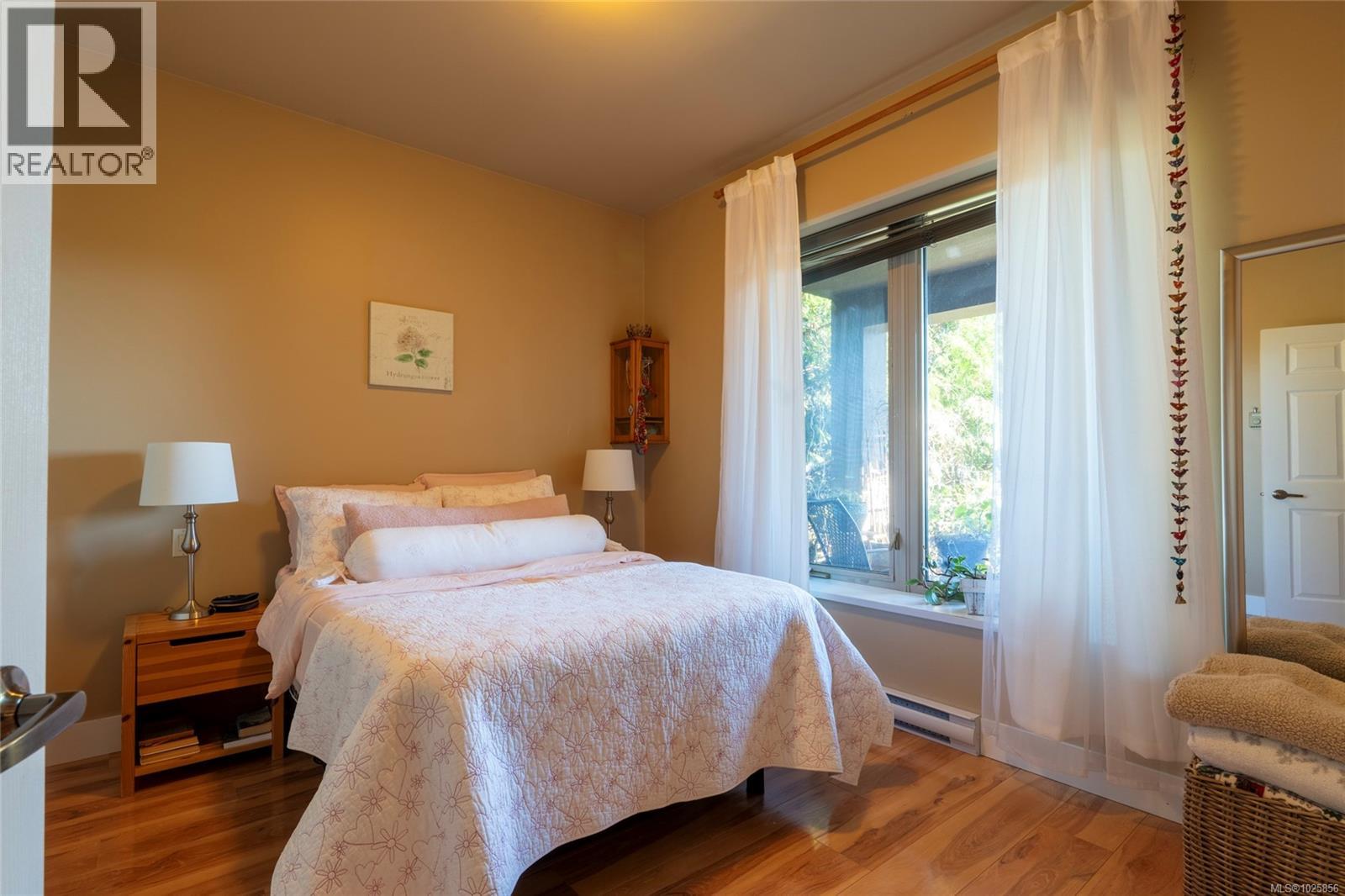 3354 Haida Dr, Colwood