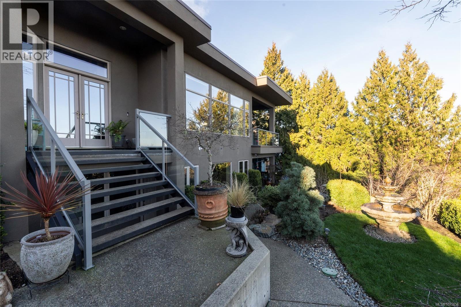 3354 Haida Dr, Colwood