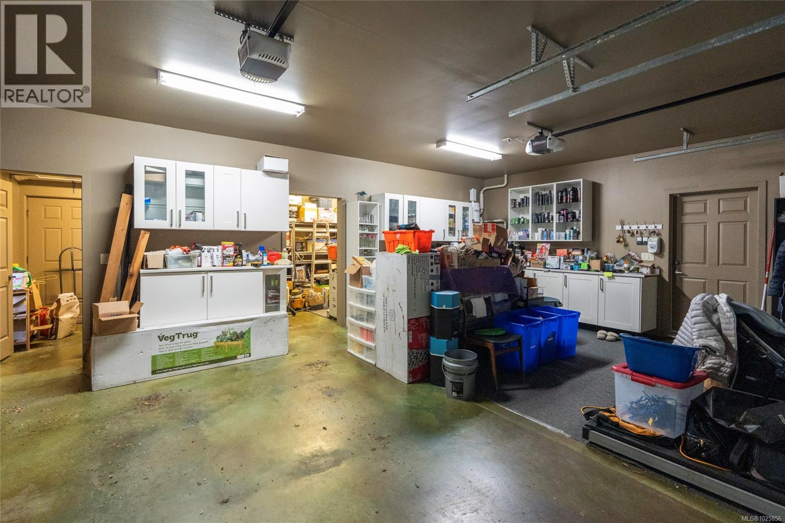 3354 Haida Dr, Colwood