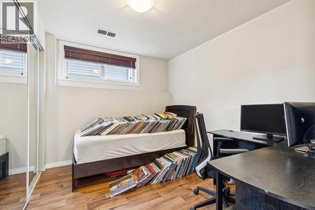 Single Family House for Sale in  Silverado Plains Circle SW Silverado Calgary 