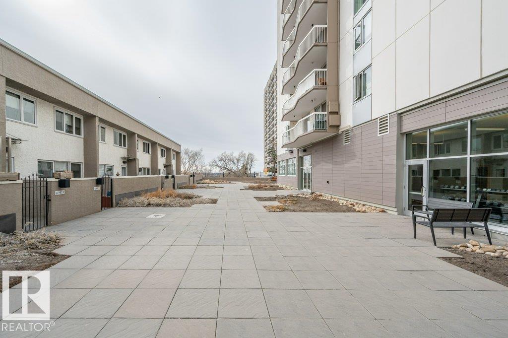 #1501 9835 113 ST NW - 49