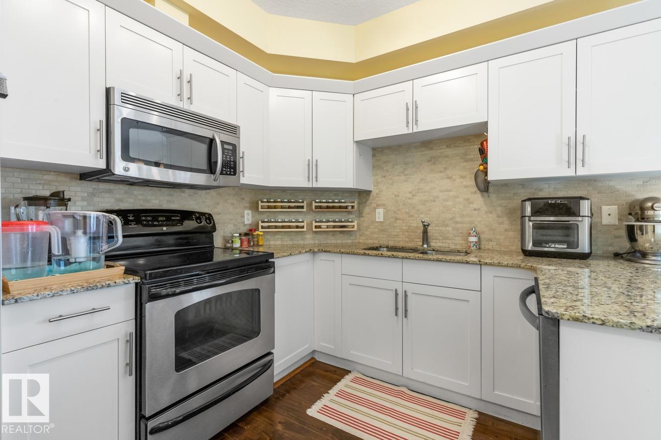 #202 10524 77 AV NW, Edmonton