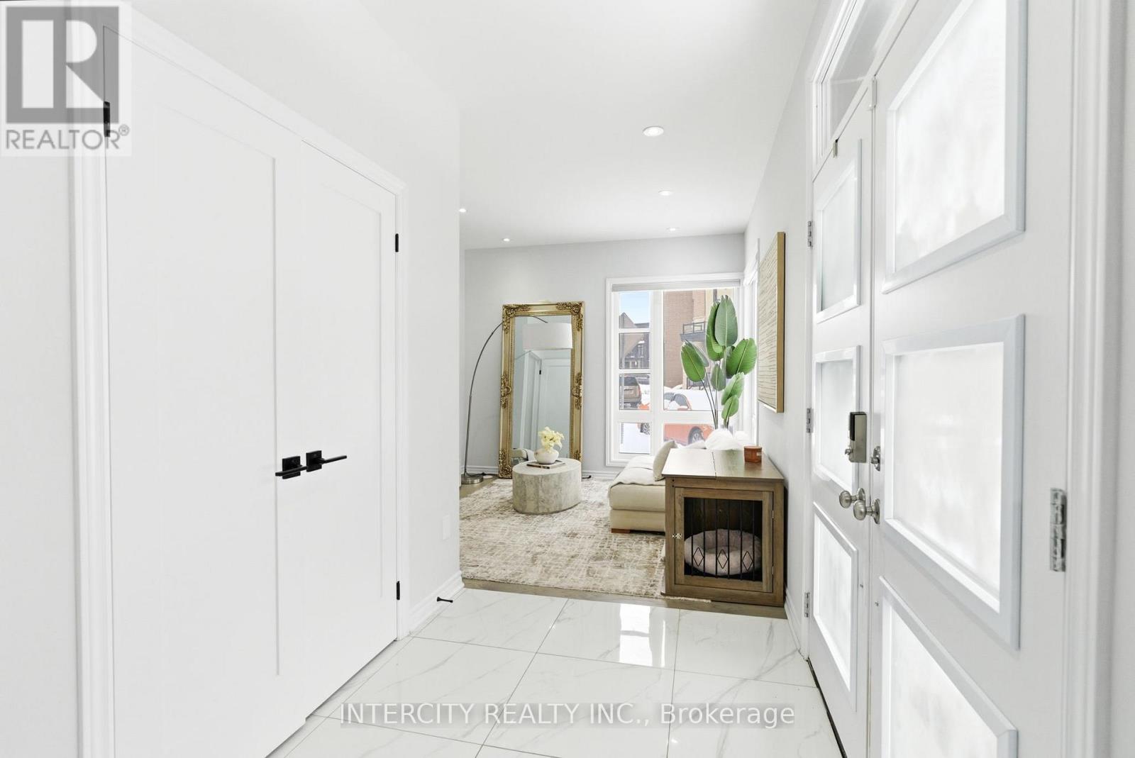 12 QUILICO ROAD - Photo 4 of 45, Vaughan (Elder Mills), Ontario