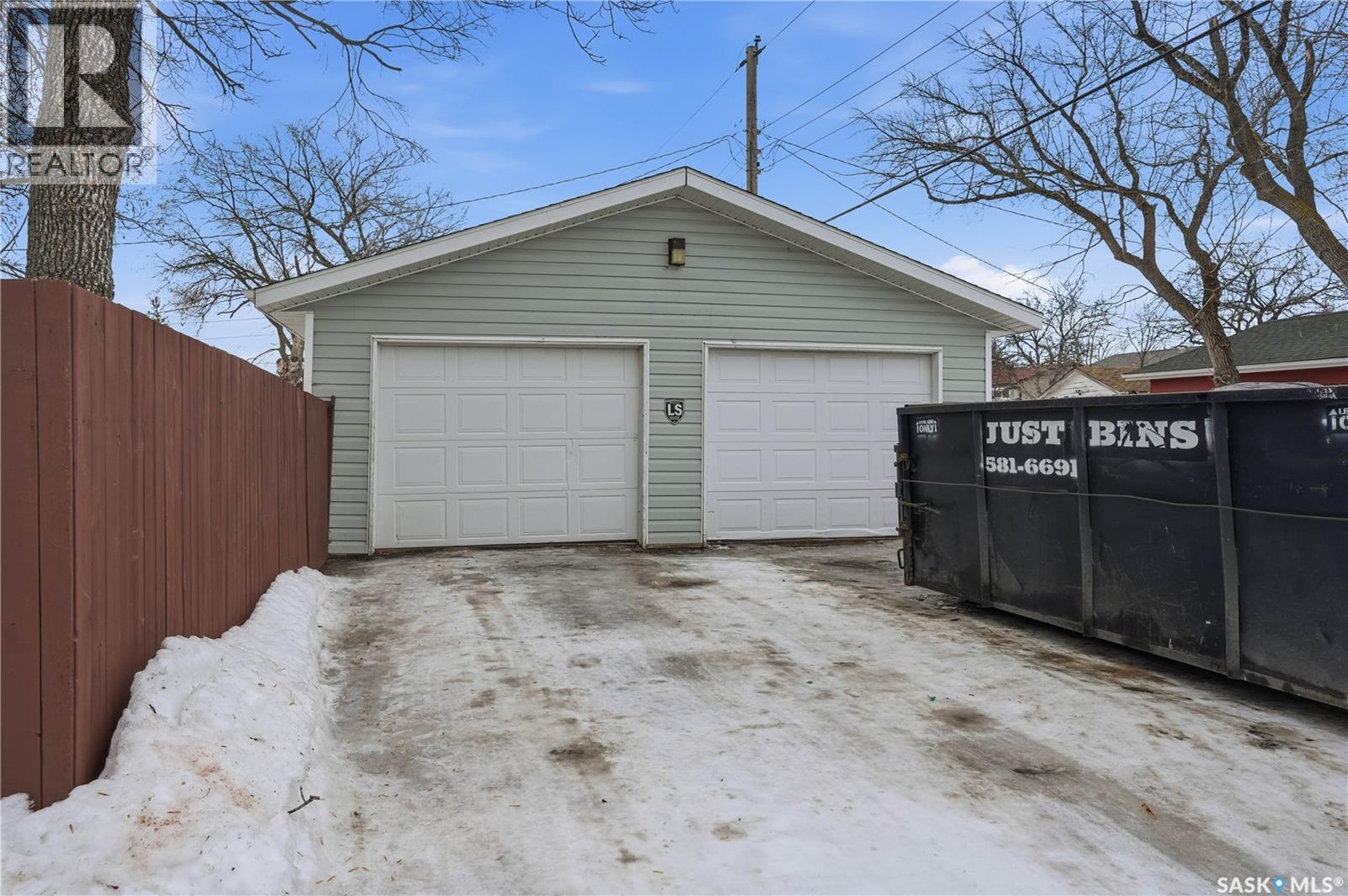 Single Family House Bungalow for Sale in  Royal STREET Regina 