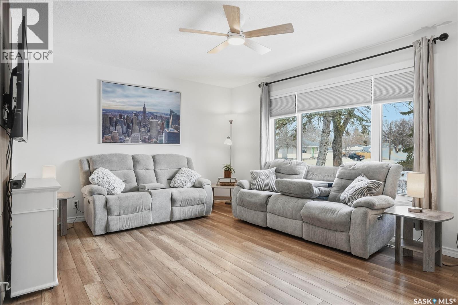 Single Family House Bungalow for Sale in  Royal STREET Regina 