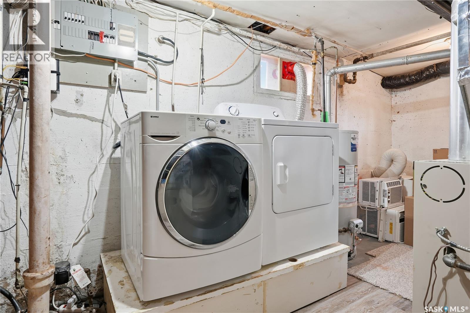 Single Family House Bungalow for Sale in  Royal STREET Regina 