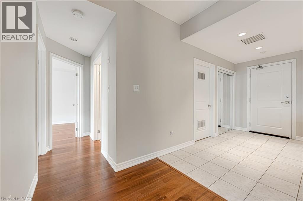 #207 396 PLAINS ROAD E - 21