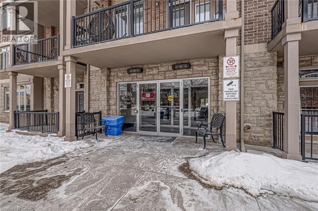 #207 396 PLAINS ROAD E - 3