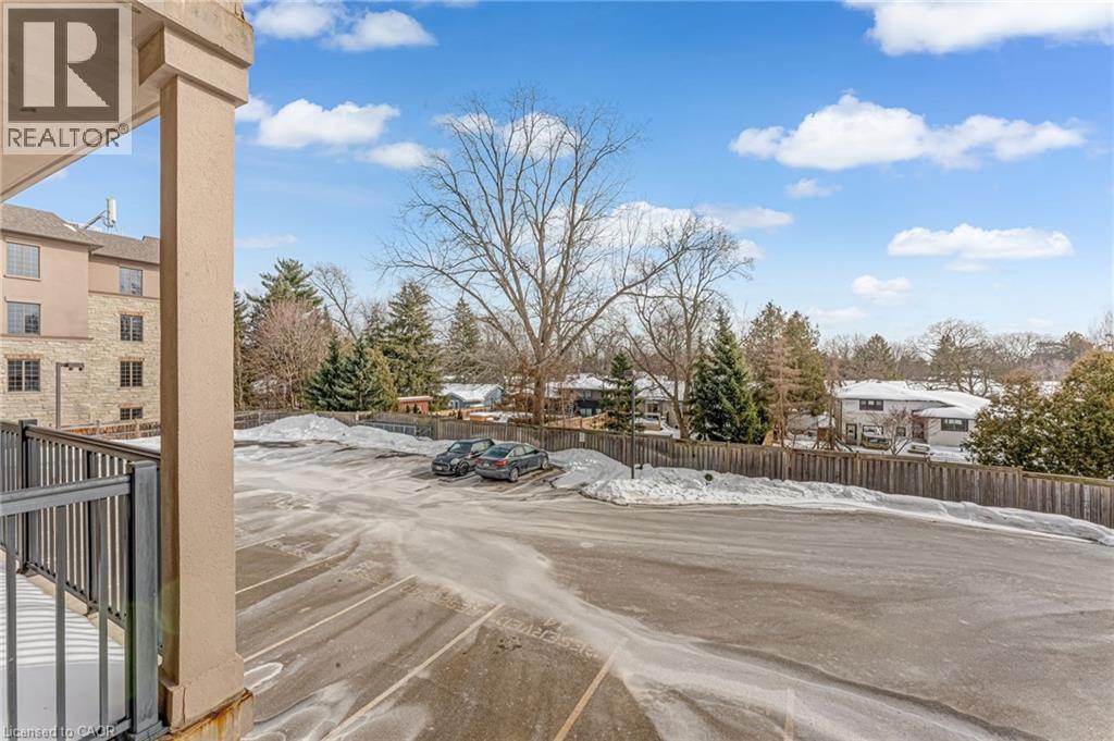 #207 396 PLAINS ROAD E - 37