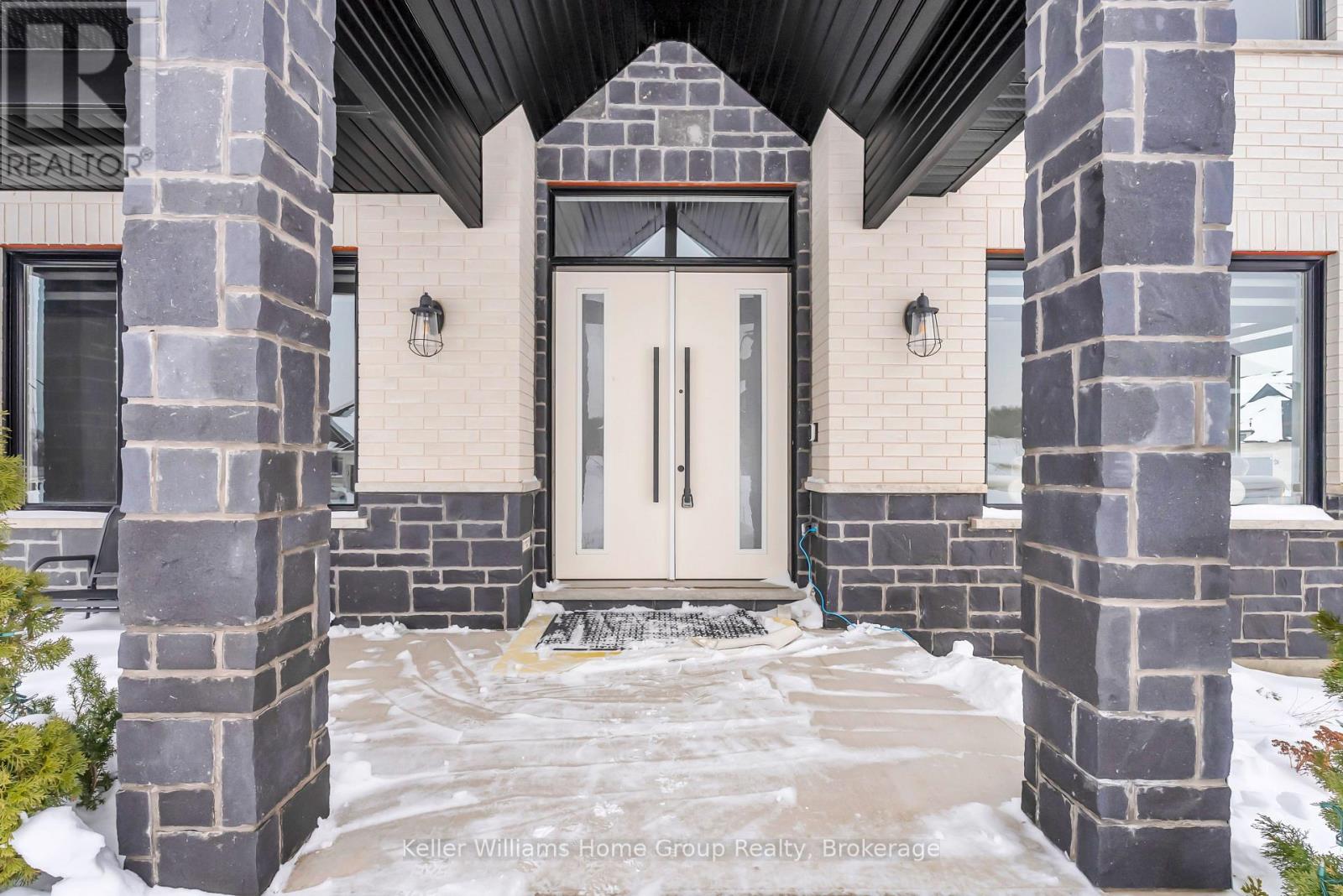 18 BROUGHTON STREET - Photo 3 of 49, Erin, Ontario