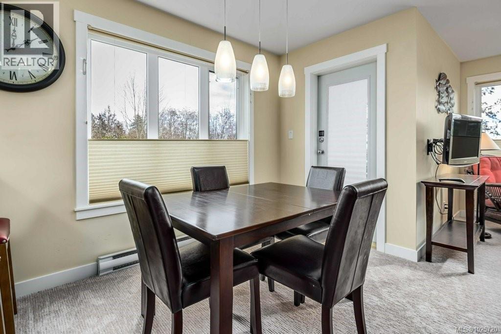 15 119 20th St, Courtenay