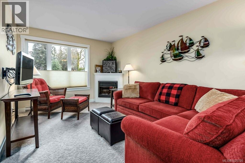 15 119 20th St, Courtenay