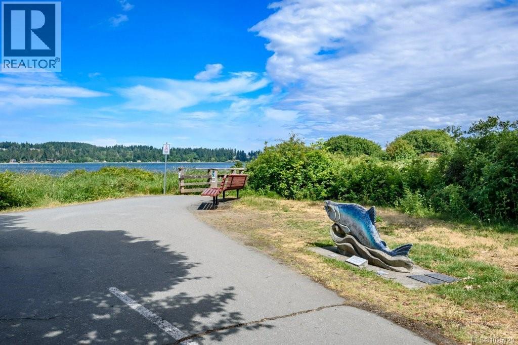 15 119 20th St, Courtenay