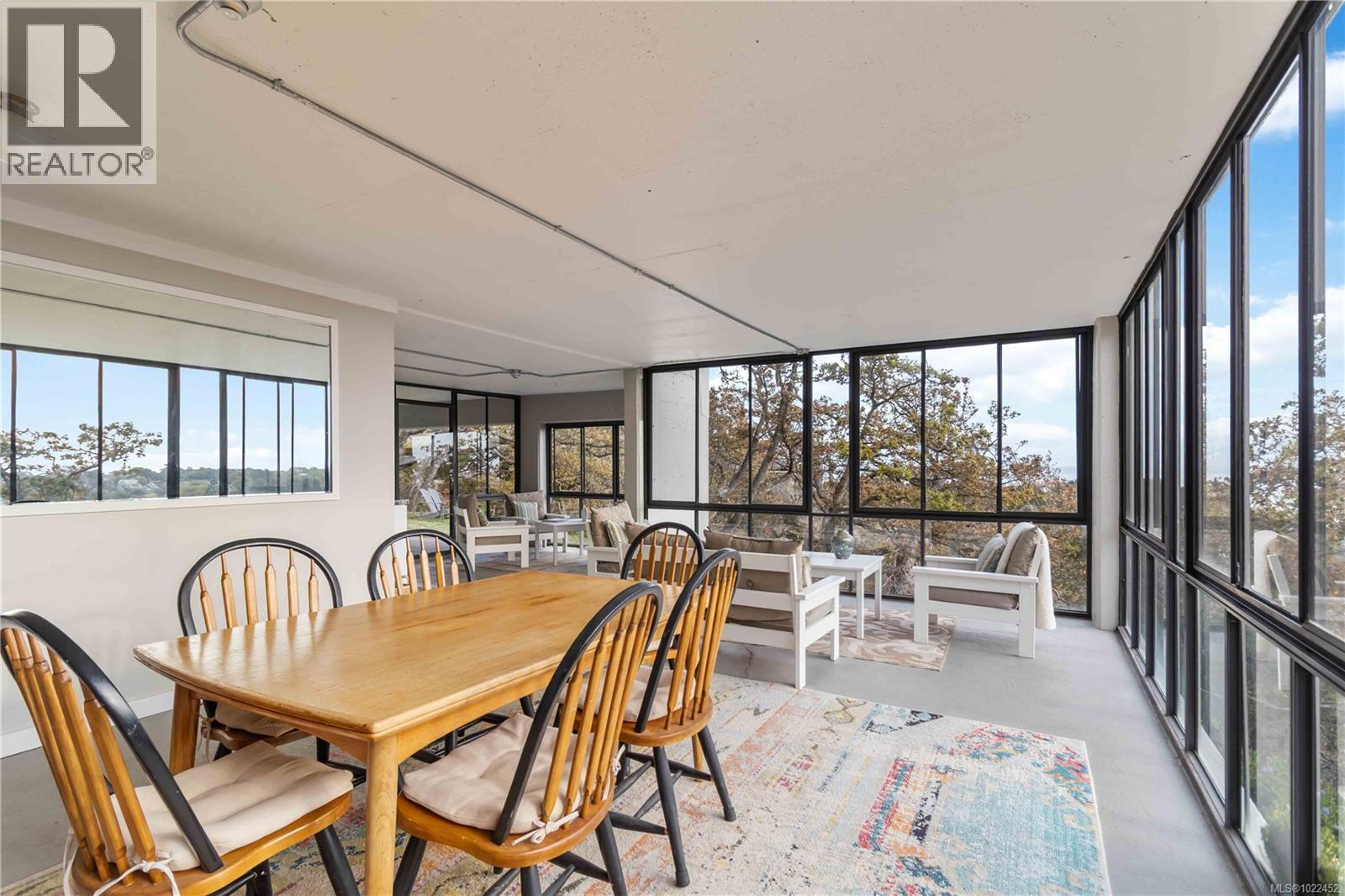 410 1433 Faircliff Lane, Victoria