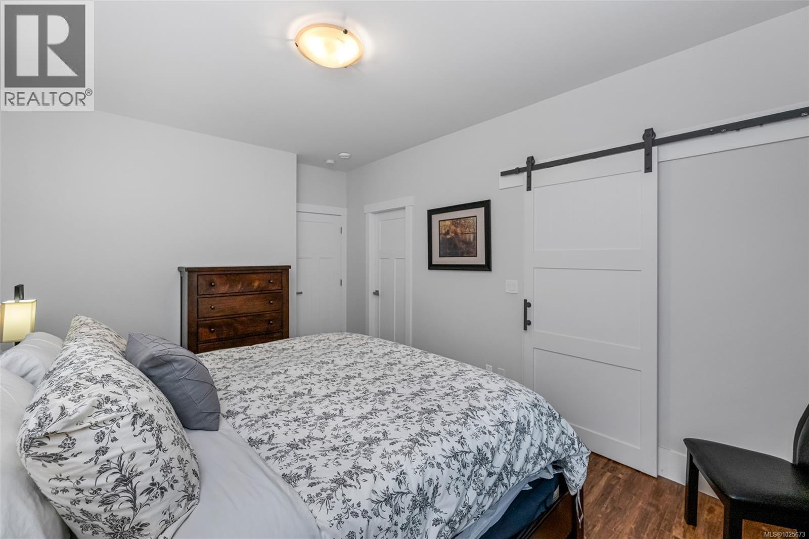 62 300 Grosskleg Way, Lake Cowichan