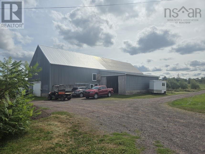 Property 22 of 42 of 803 6 Highway