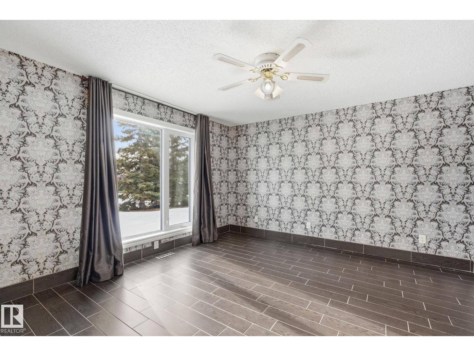 2405 Riverbend RD NW, Edmonton