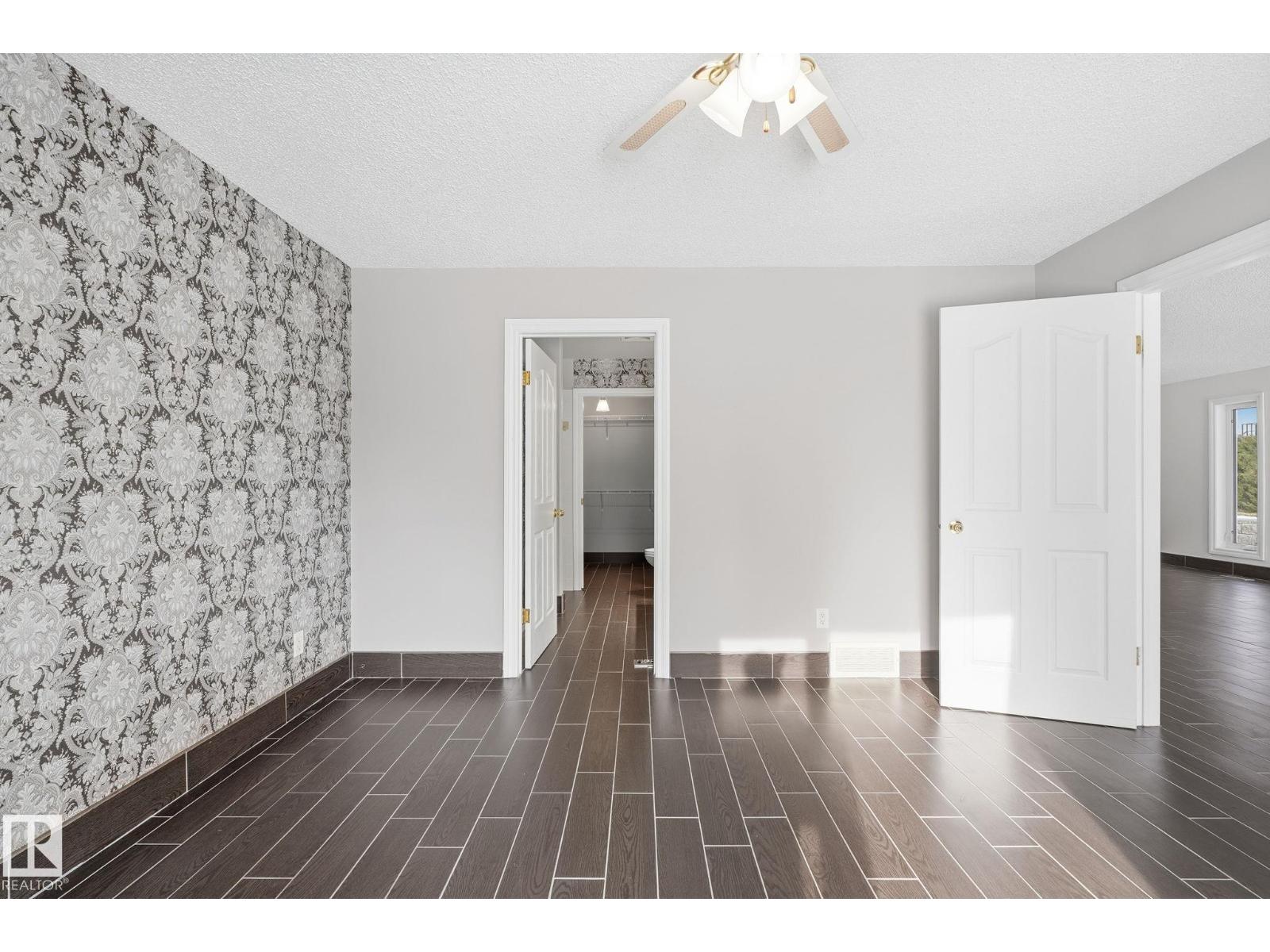 2405 Riverbend RD NW, Edmonton