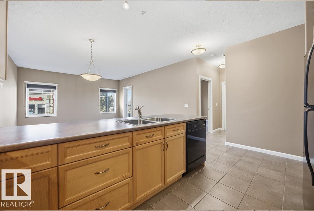 #214 160 MAGRATH RD NW, Edmonton