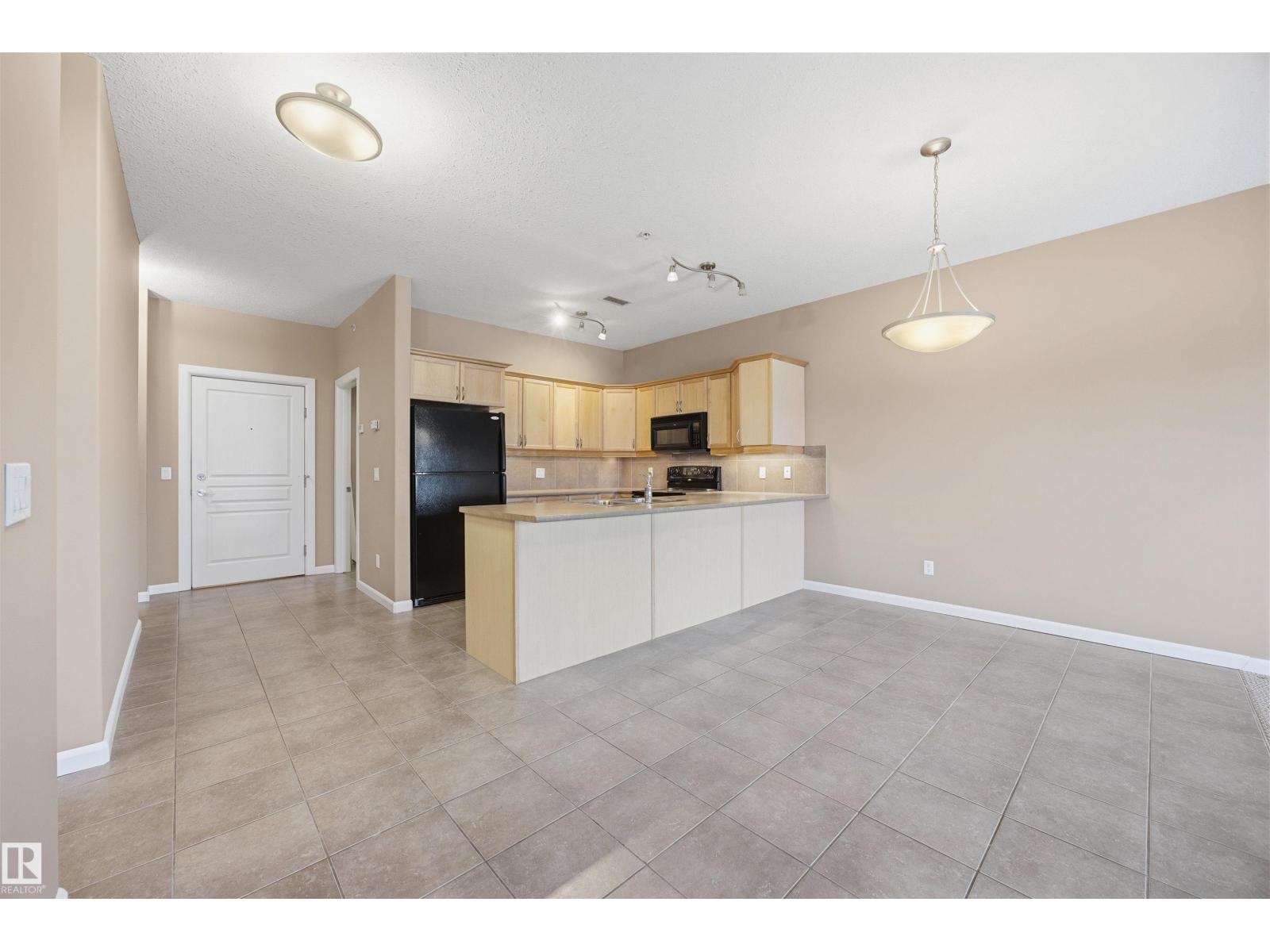 #214 160 MAGRATH RD NW, Edmonton