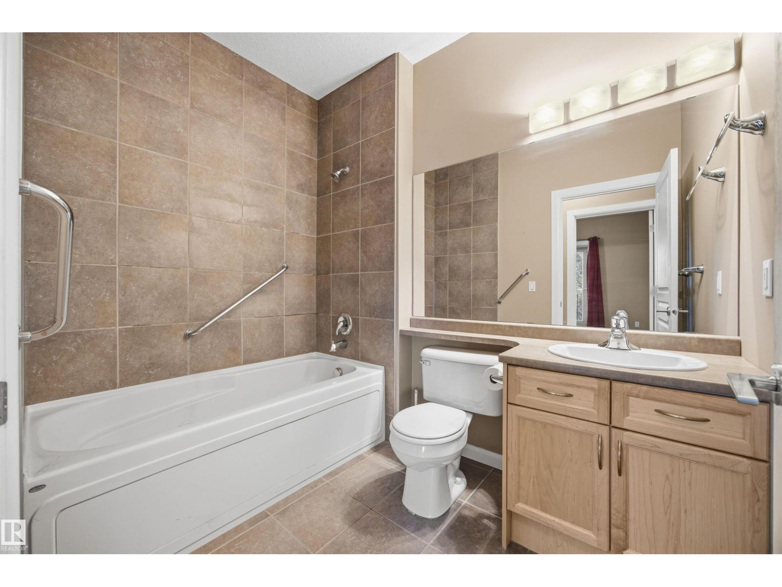 #214 160 MAGRATH RD NW, Edmonton