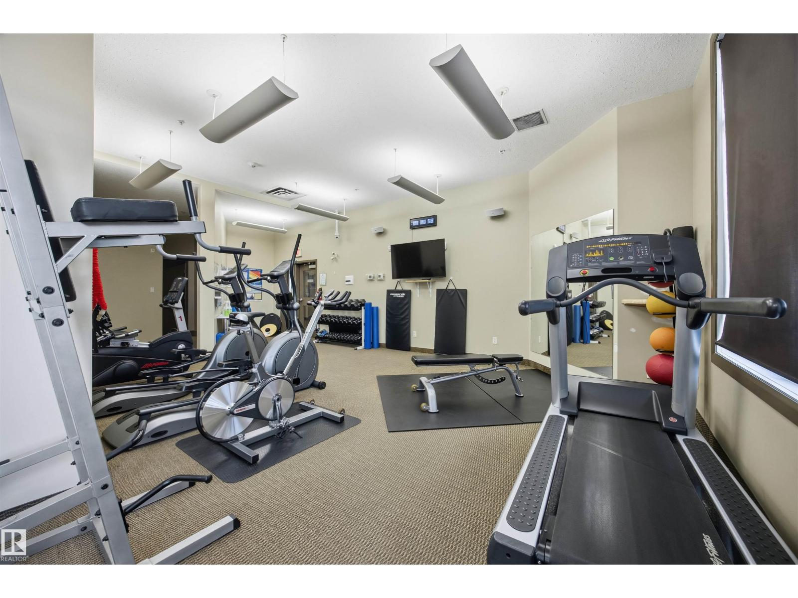 #214 160 MAGRATH RD NW, Edmonton