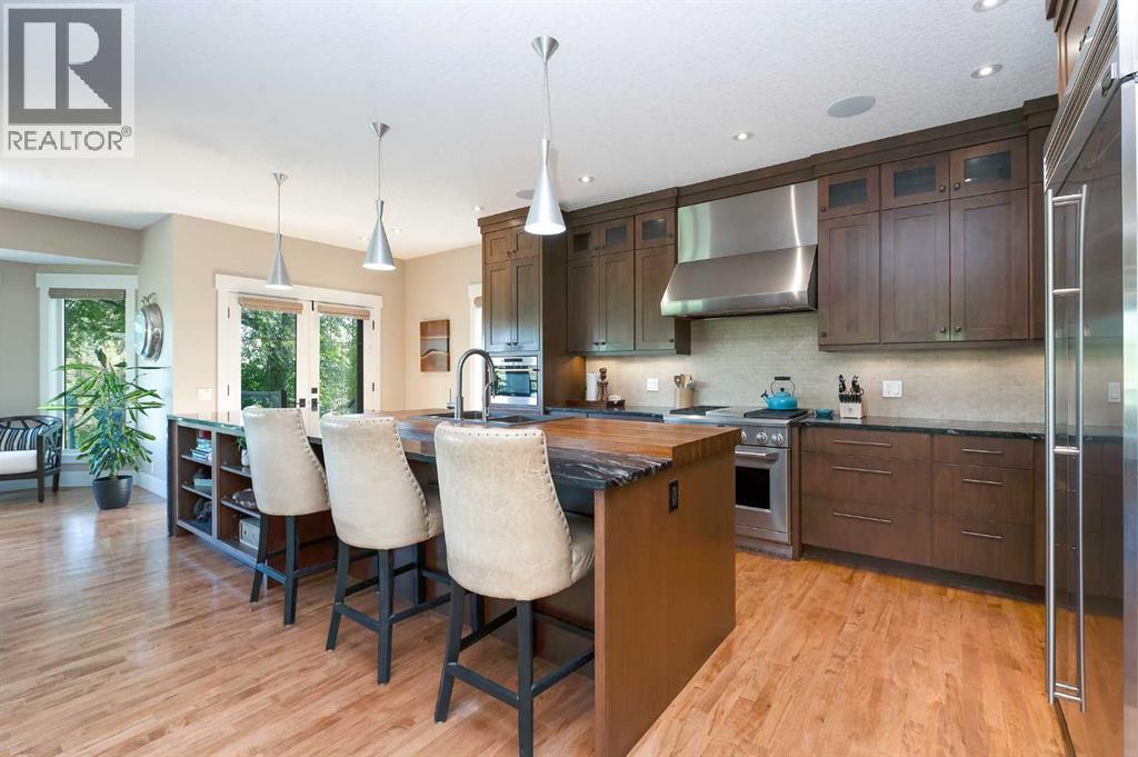 Single Family House for Sale in   Avenue NW Mount Pleasant Calgary 