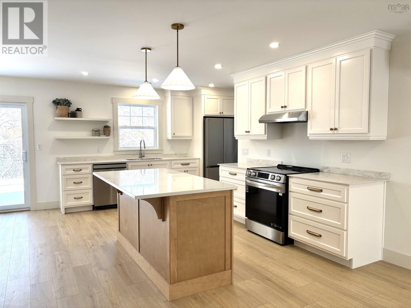 Property 10 of 33 of 47 Carter Road