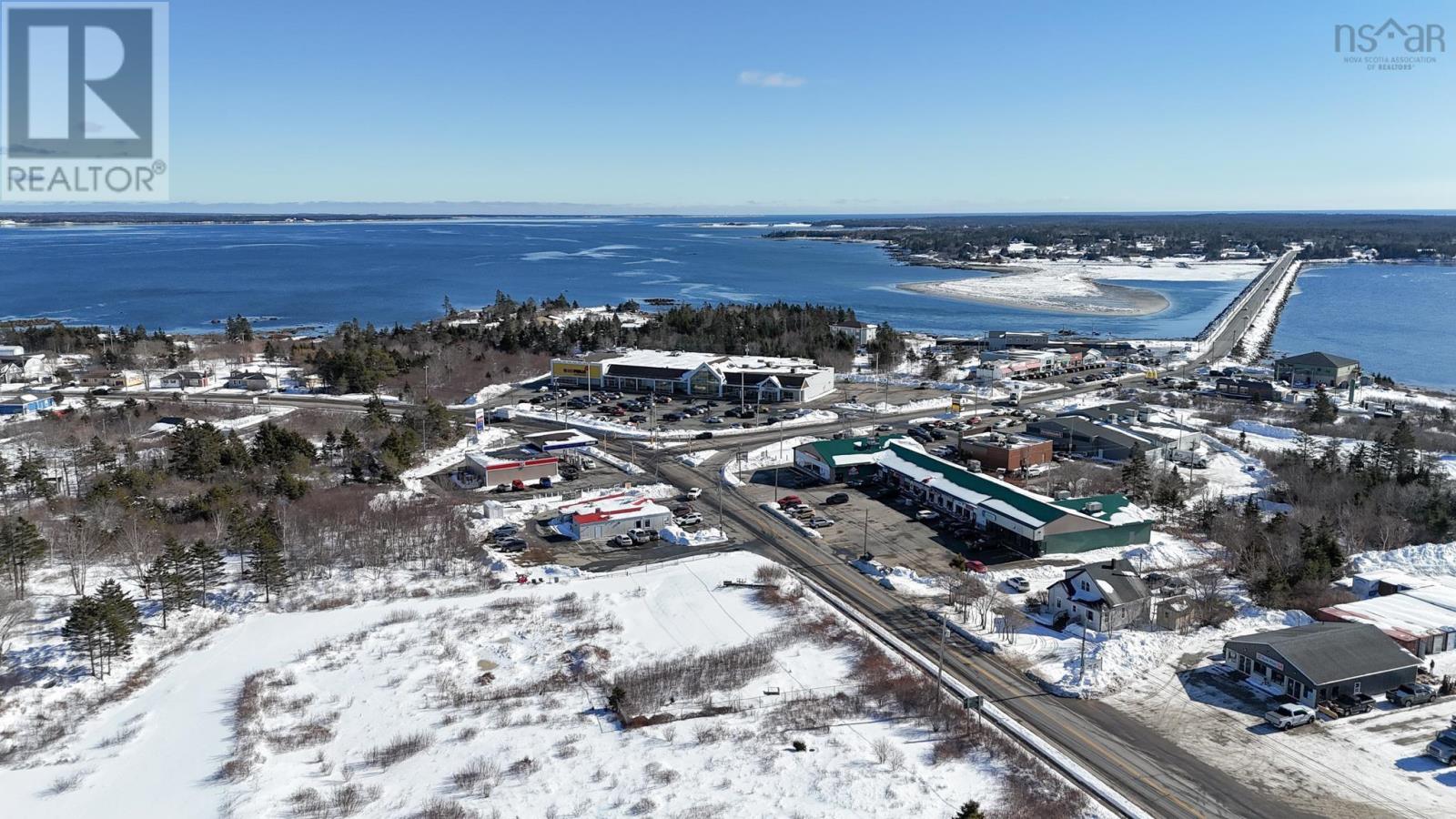 Property 5 of 10 of 3736 Highway 3