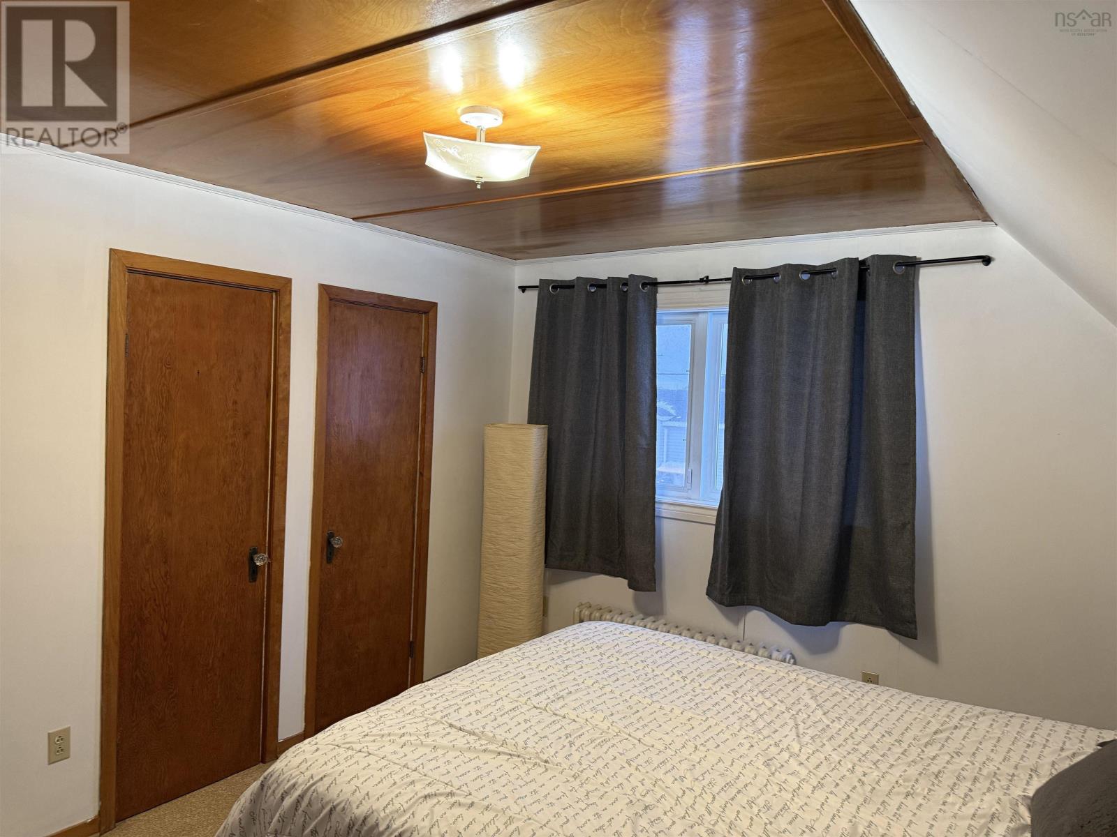 Property 19 of 35 of 119 Connaught Avenue