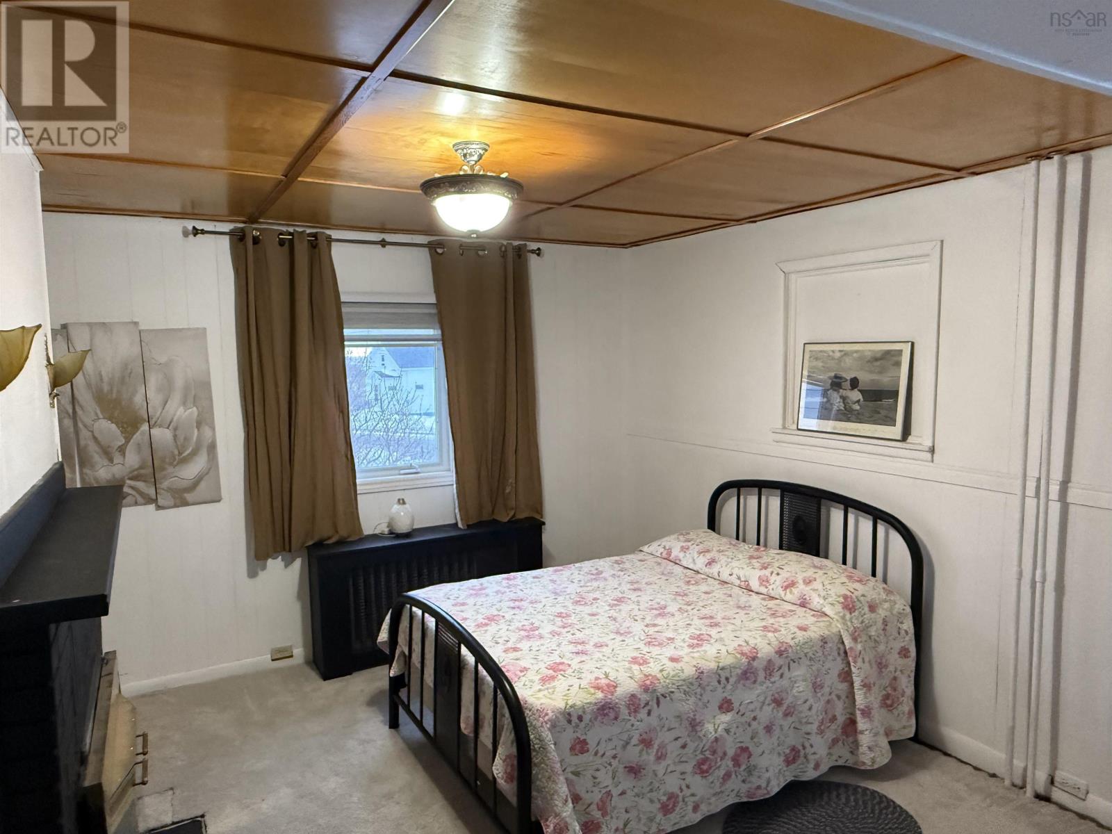 Property 16 of 35 of 119 Connaught Avenue