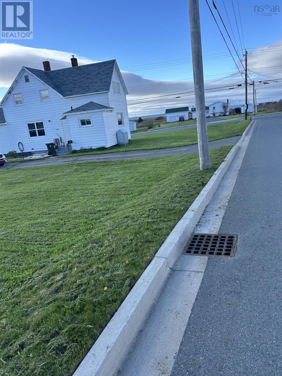 Property 33 of 35 of 119 Connaught Avenue