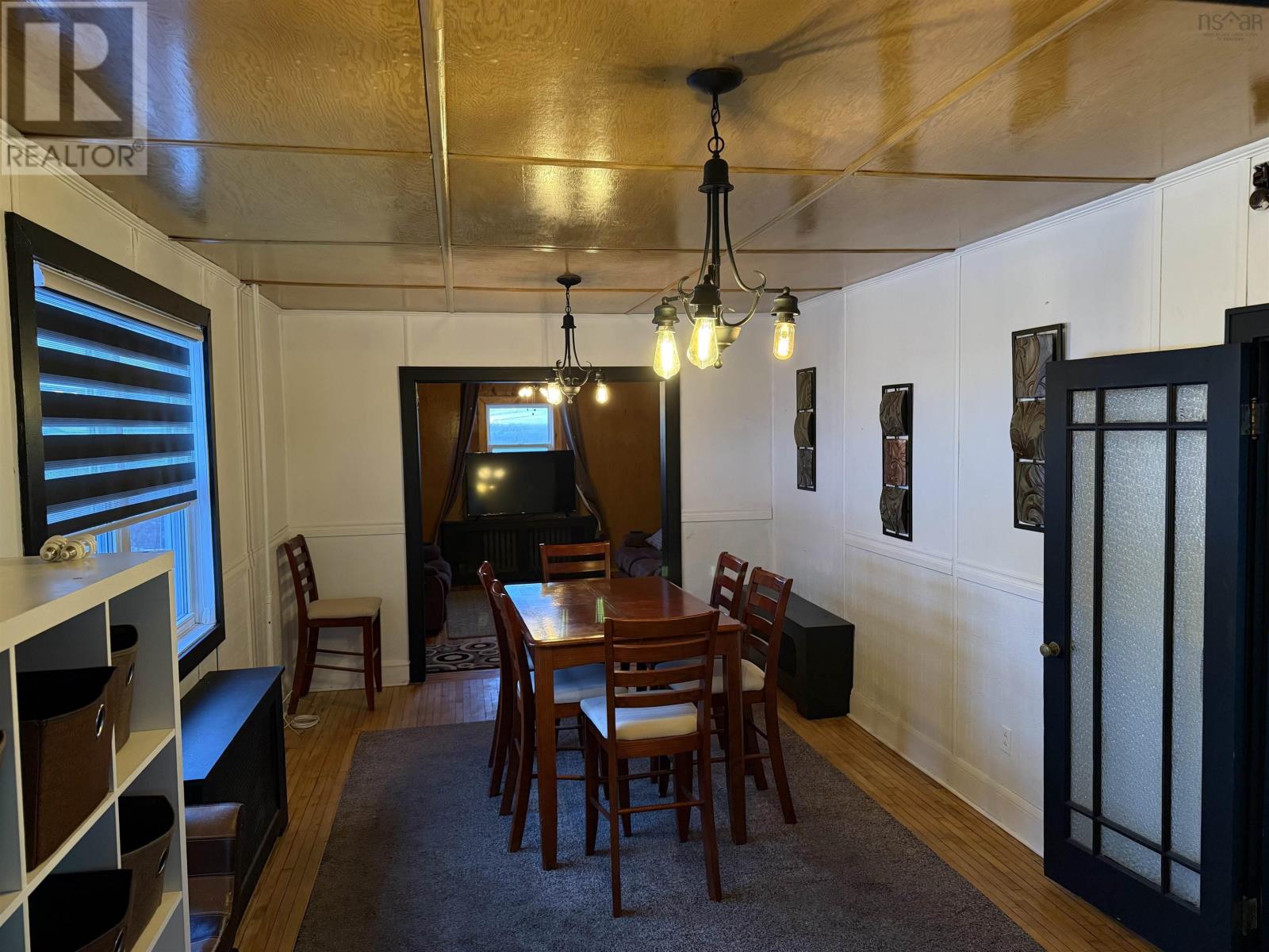 Property 13 of 35 of 119 Connaught Avenue