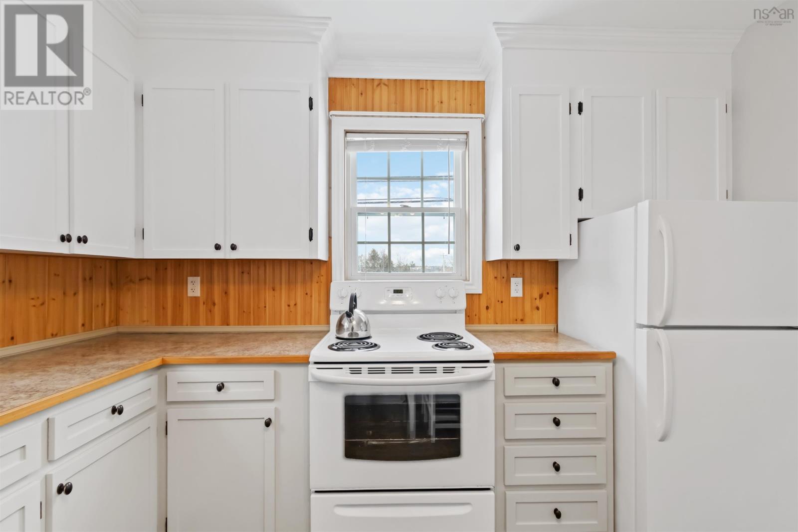 Property 14 of 31 of 112 North Street