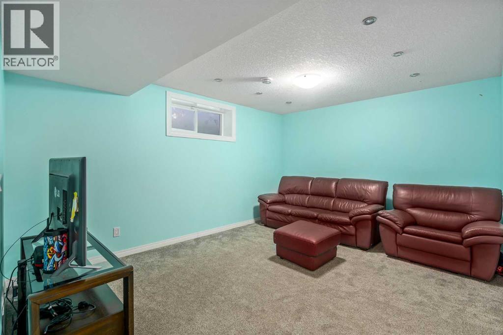 Single Family House for Sale in  Silverado Plains Circle SW Silverado Calgary 