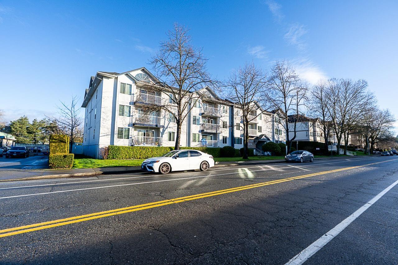 305 17695 58 Avenue - photo 2