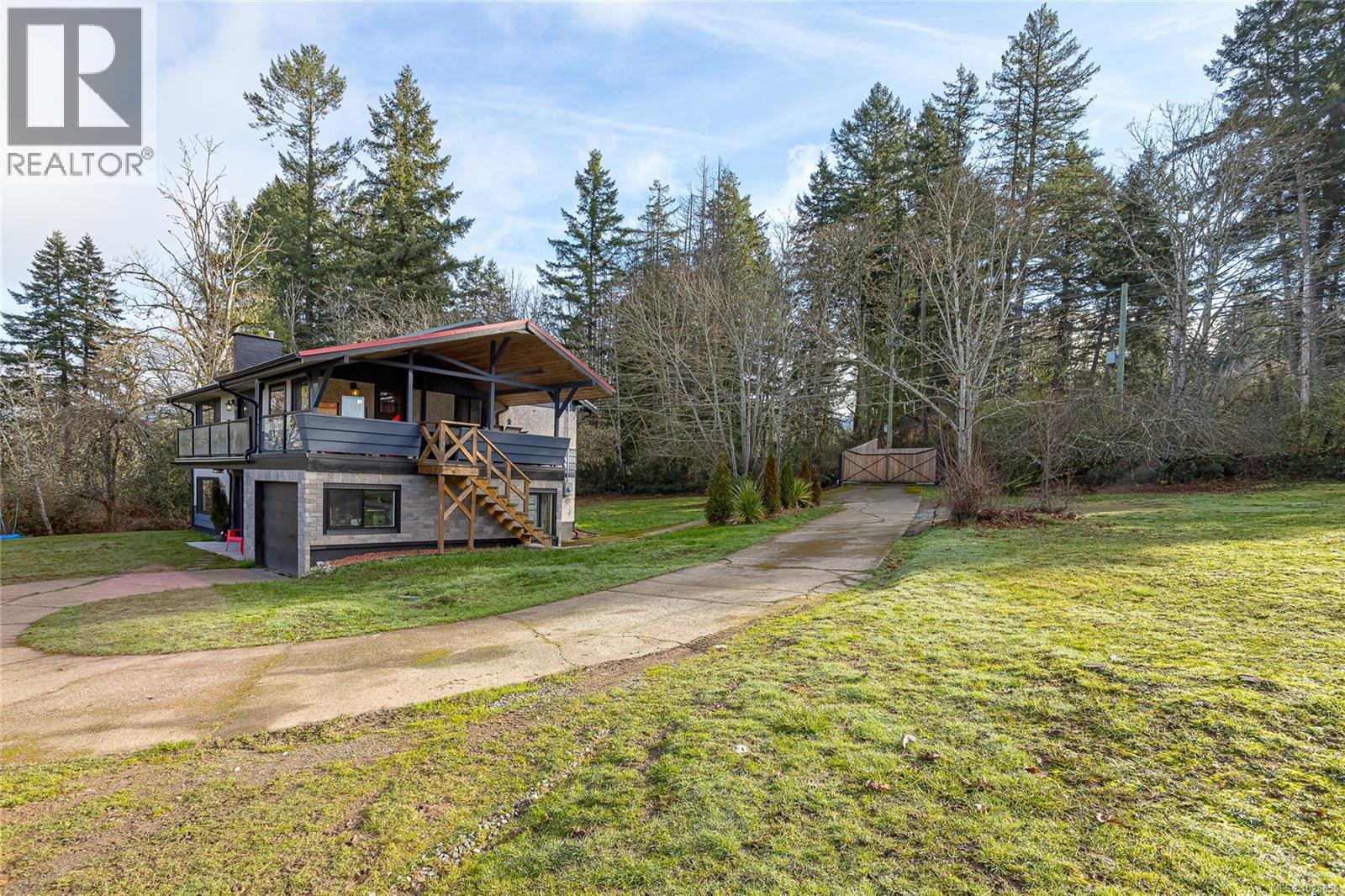 1743 Maple Bay Rd, Duncan