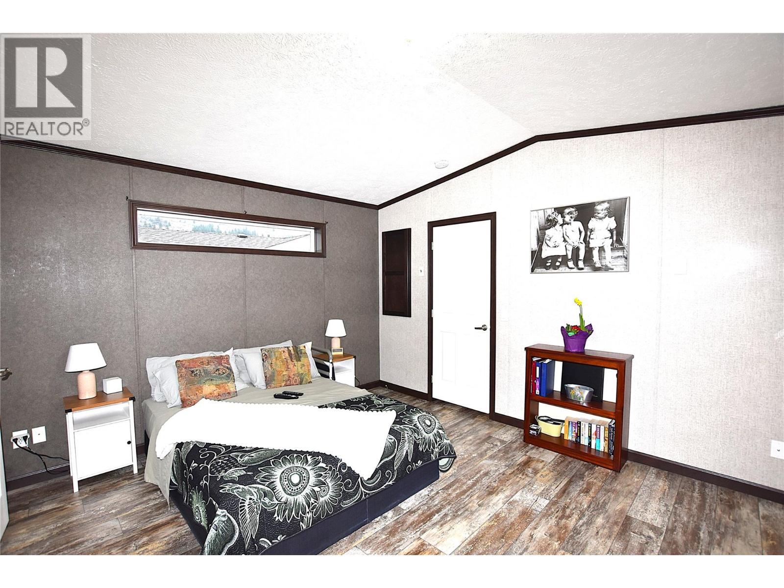 #8 61 ANTOINE ROAD - 27