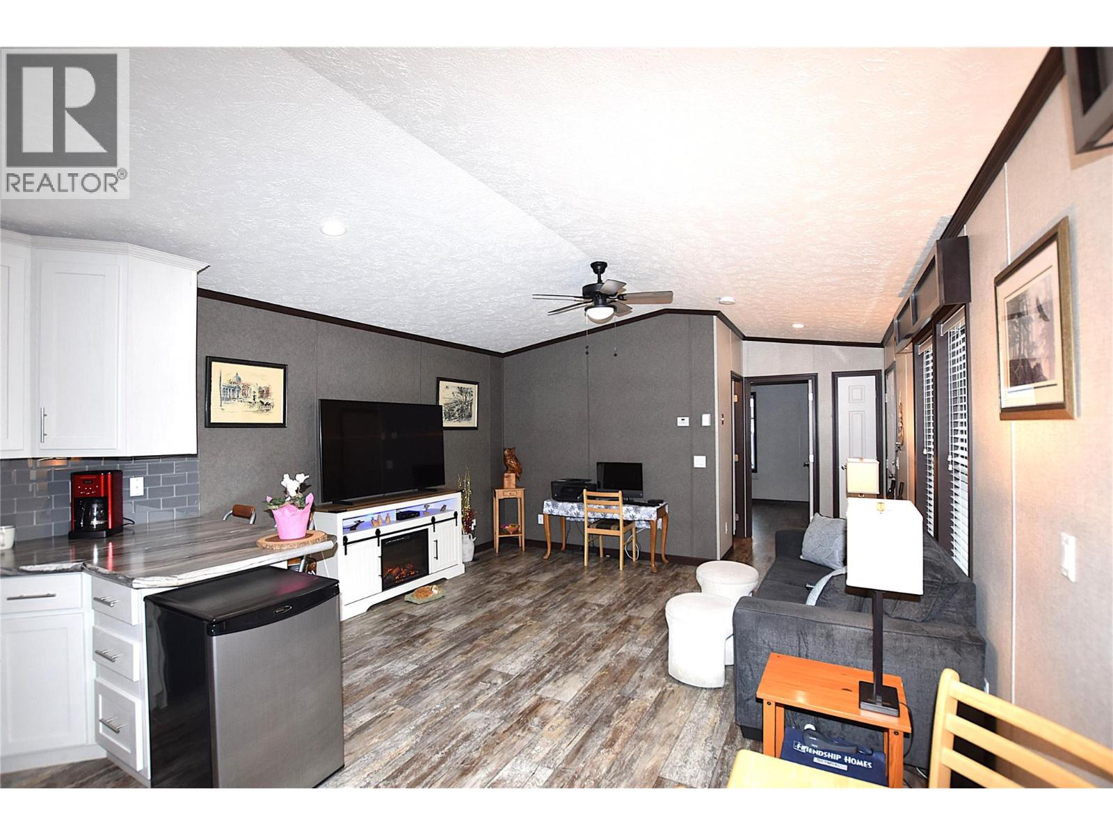 #8 61 ANTOINE ROAD - 8