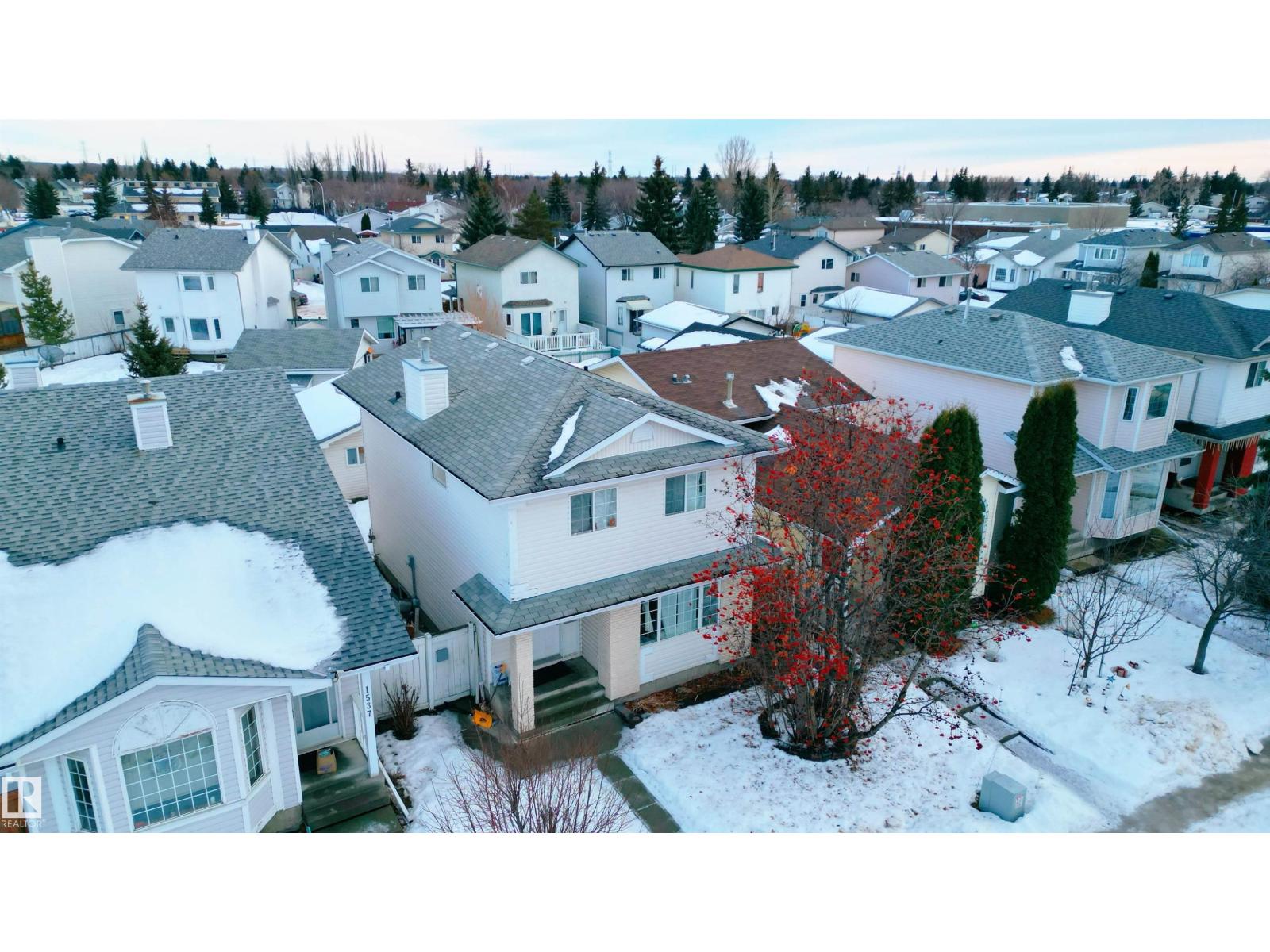 
          1535 80A Street NW
            <br/>
            <span>Edmonton</span>
            , 
            <span>AB</span>
             <span>T6K4E2</span>
        