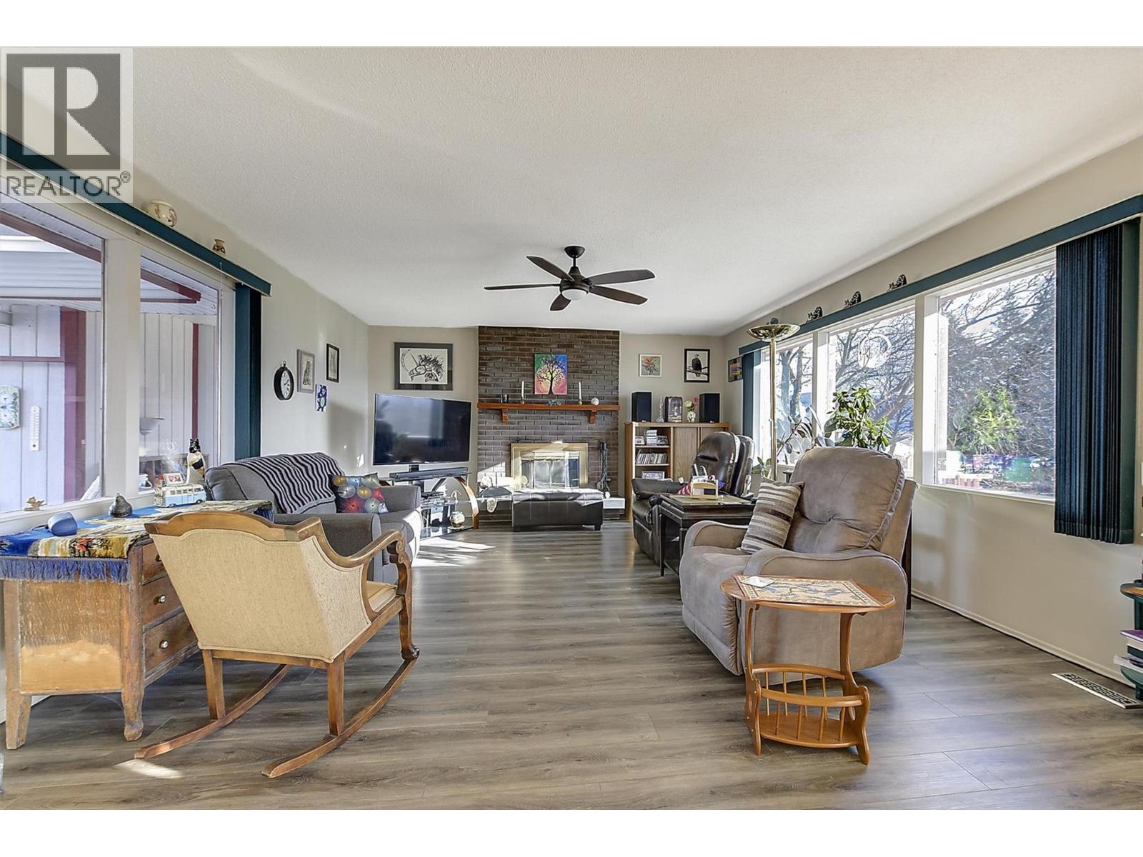 919 McCartney Road, West Kelowna