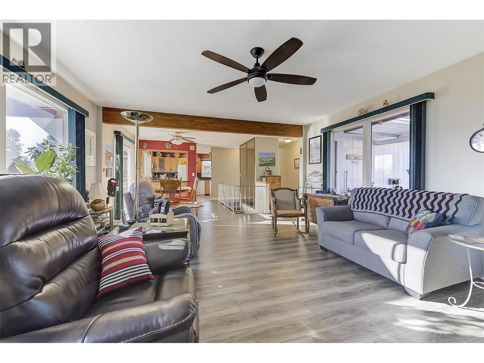 919 McCartney Road, West Kelowna