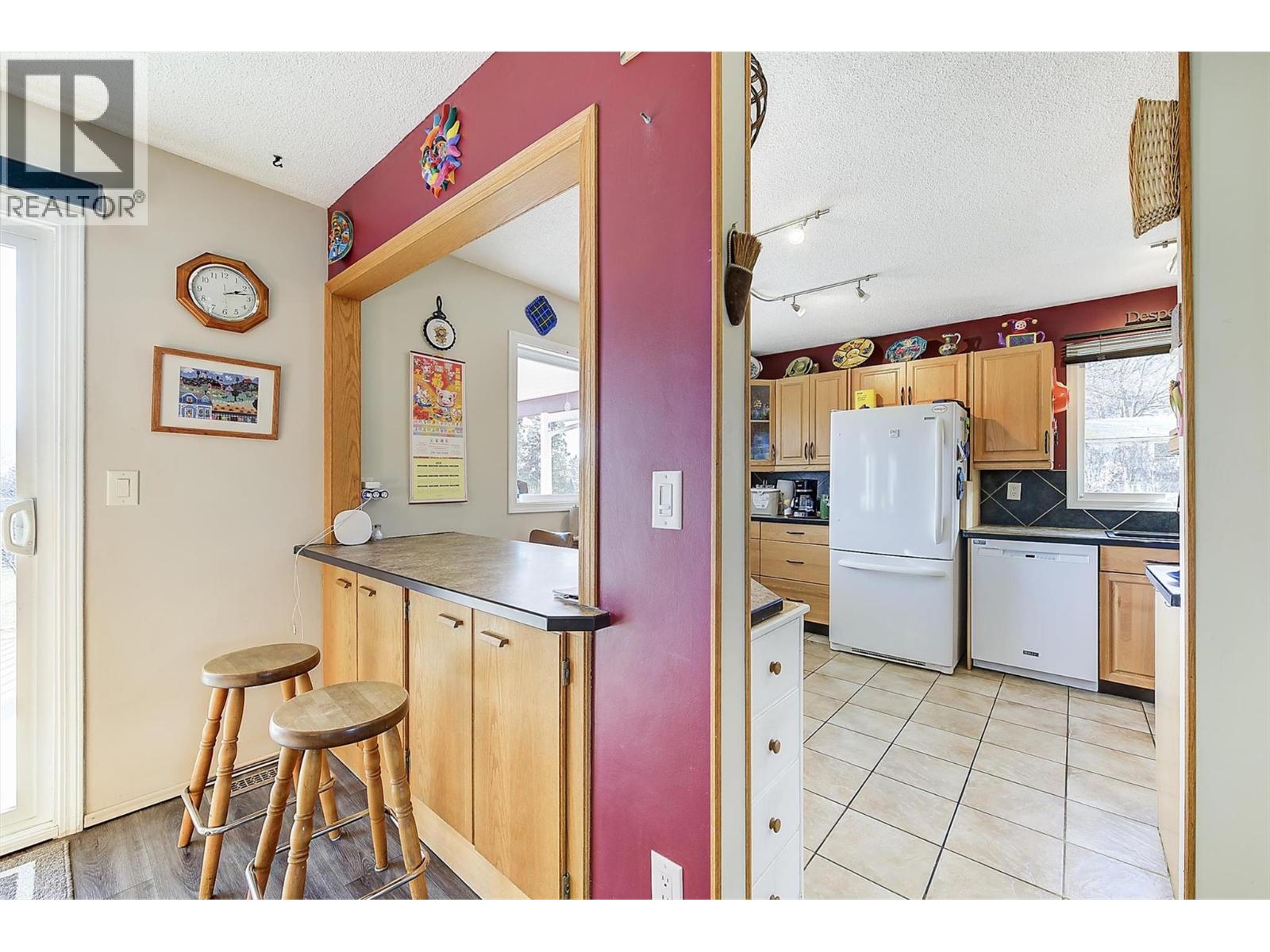 919 McCartney Road, West Kelowna