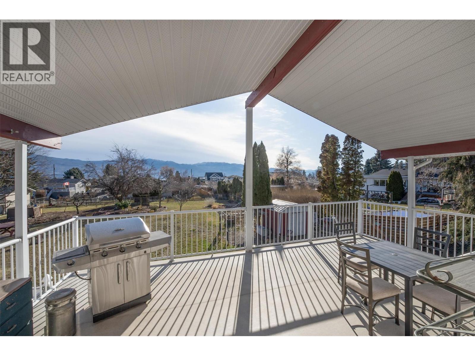 919 McCartney Road, West Kelowna