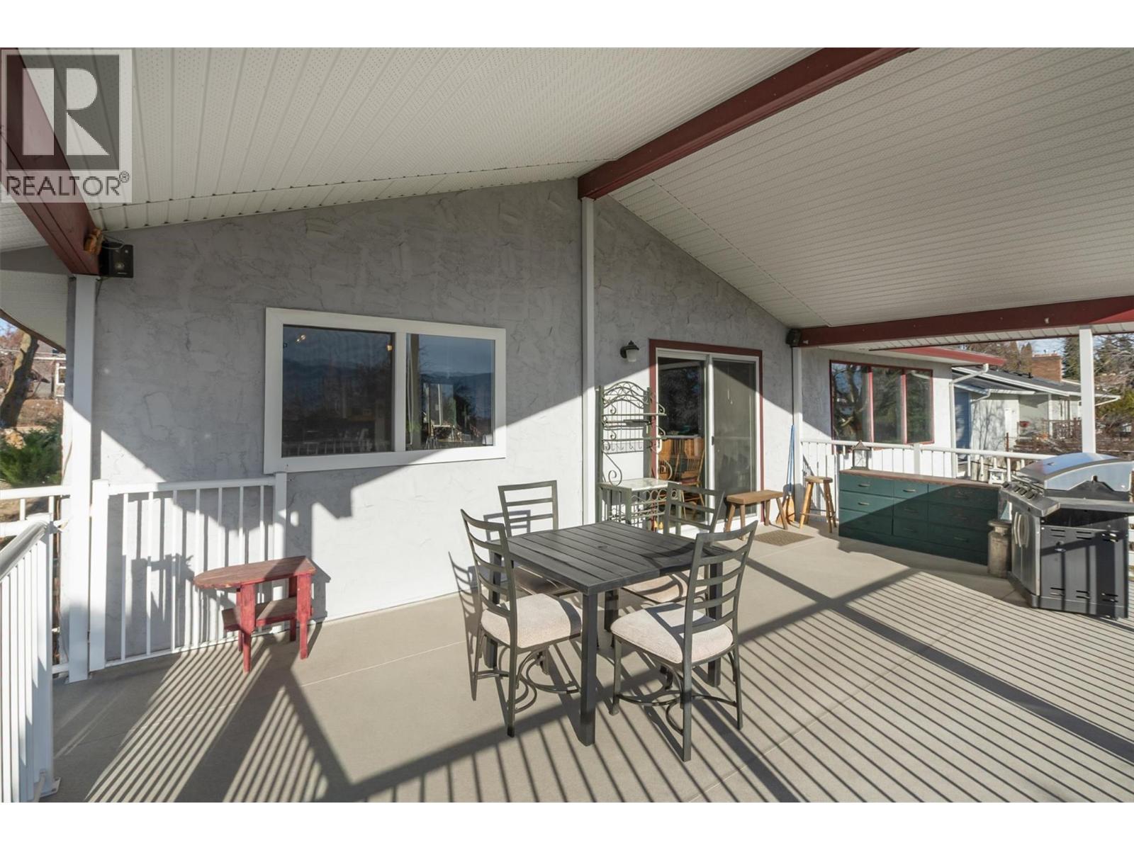 919 McCartney Road, West Kelowna