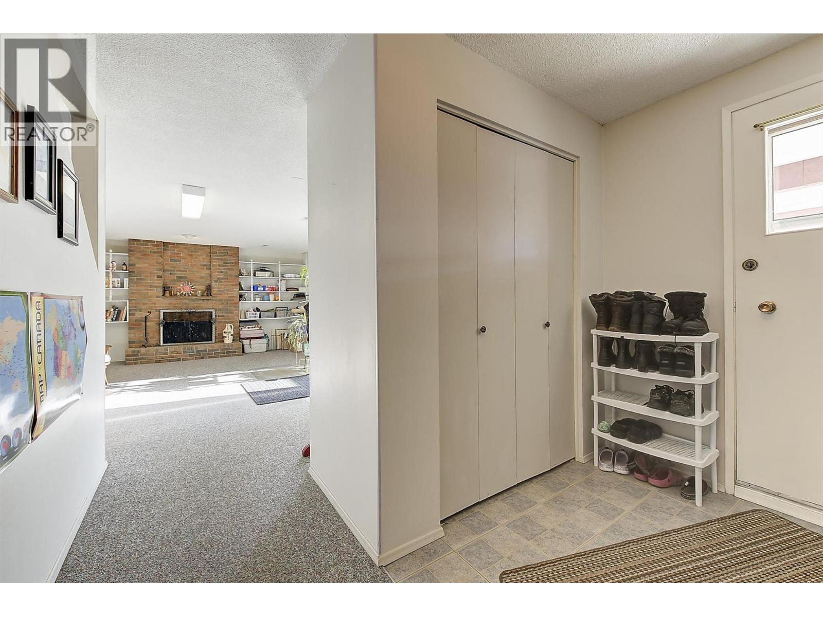 919 McCartney Road, West Kelowna