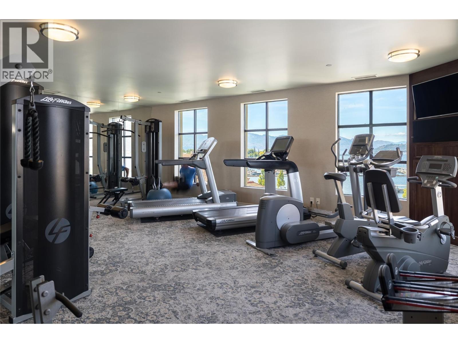 464 (B12) 1288 Water Street, Kelowna