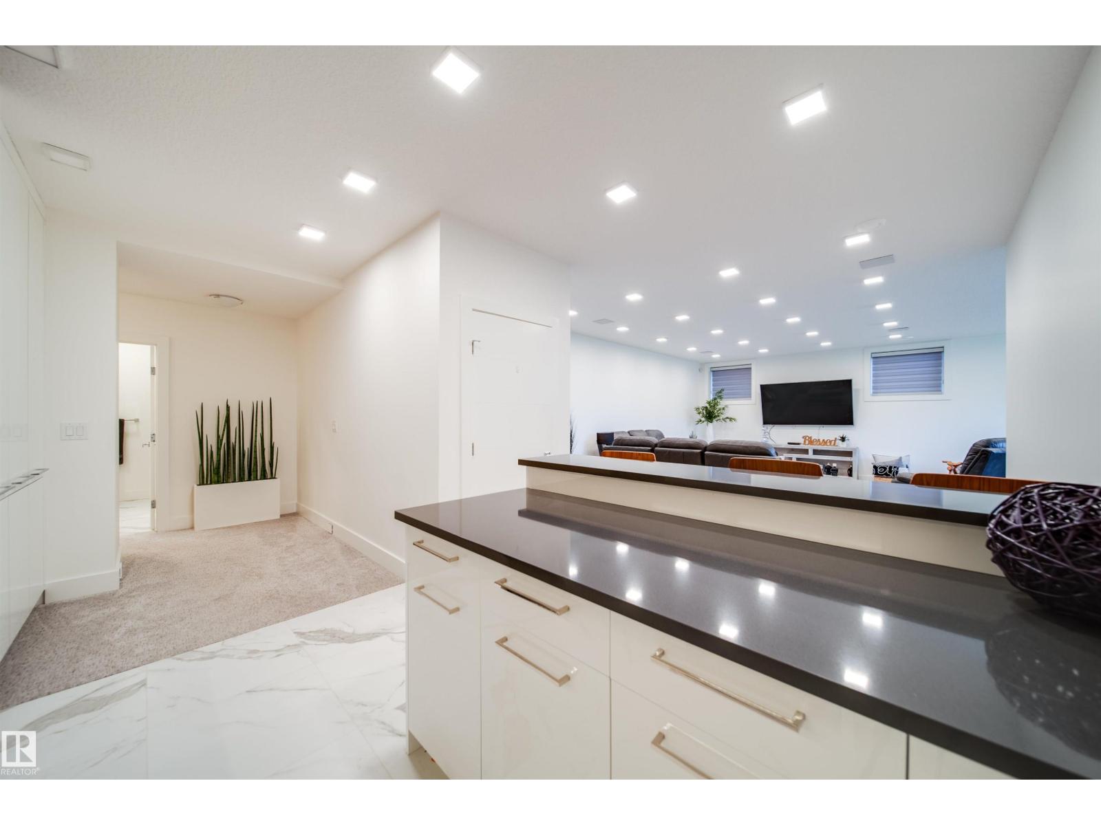 4143 KENNEDY GREEN GR SW, Edmonton